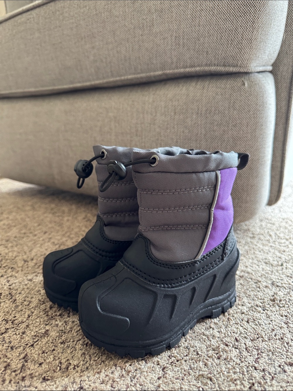 Itasca Kids Snow Boots in Gray with Purple Panels